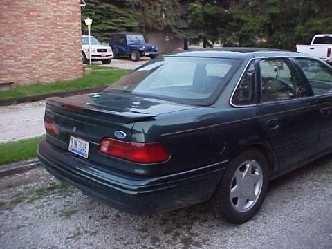 1995 Ford Taurus - Rear/Passenger Side