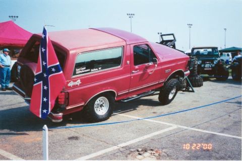 1991 Ford Bronco - Another view. Scored a 659 on the 22 degree ramp