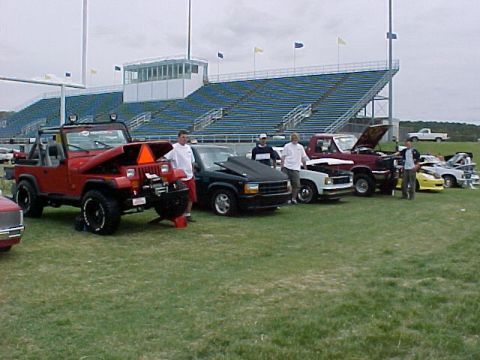 1991 Ford Bronco - 4 of the members of the no longer existing club East Coast Performance. Beefy, John, Joel, Me
