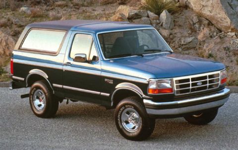 1990 Ford Bronco - A Slight Difference On The Two Tone Scheme