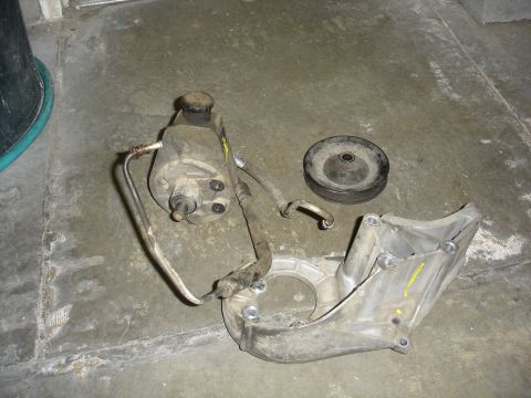1996 Ford Bronco - This is the new pump, bracket and high pressure hose for the saginaw swap. All this came out of an 89 E-150 van w/ 351w.