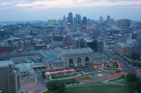 1998 Jeep TJ - View of downtown Kansas City, Missouri, including Union Station, at twilight.