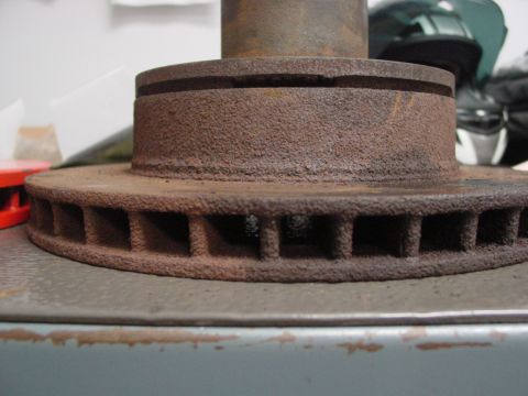 1986 Ford Bronco - Old Rotor w/terrible rust
