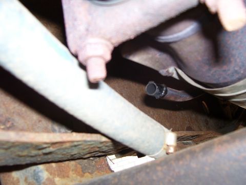 1992 Ford Bronco - Melted air tube to cat.
