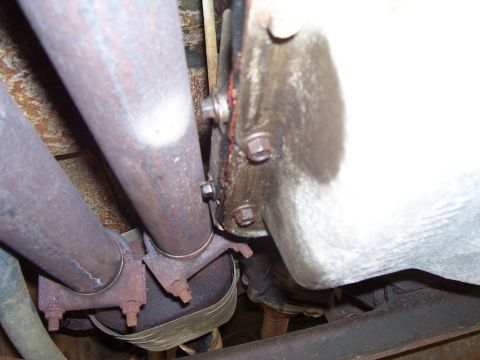 1992 Ford Bronco - Clearence: y-pipe to trans. Needs to be tweeked slightly.