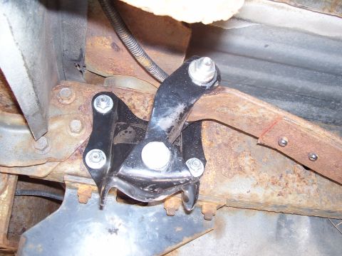 1992 Ford Bronco - New brackets and shackles installed when I replaced the leaf spring bushings.