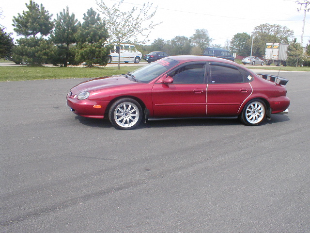 1998 Ford Taurus