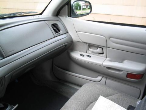 2001 Ford Crown Victoria - Just a few "before" pics of the interior....
