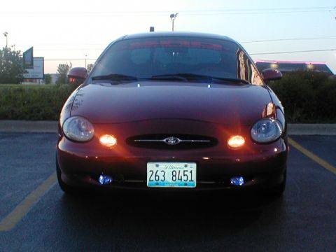 1998 Ford Taurus - My car with the pimp lights on