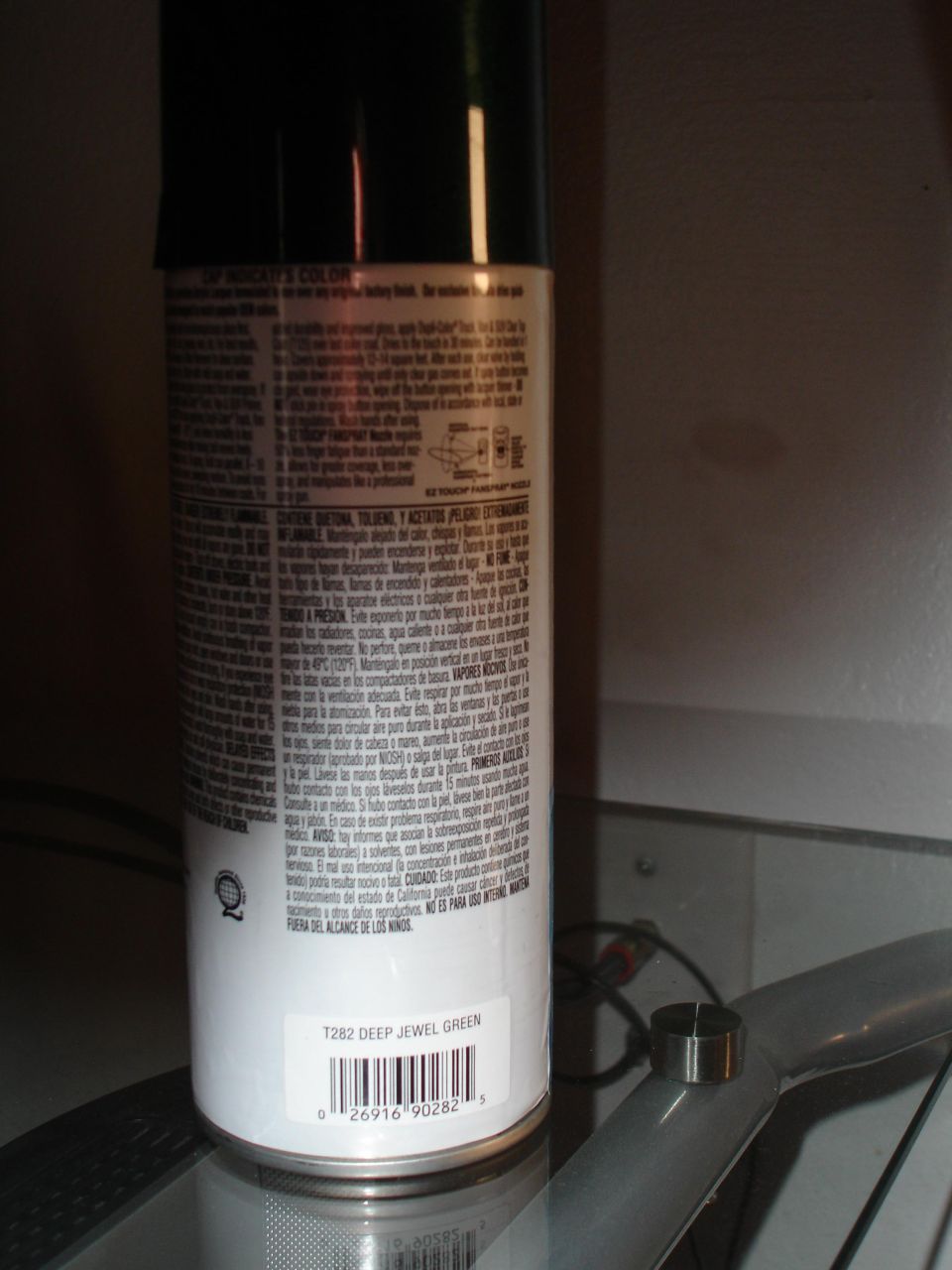 Spray paint can labeled T282 Deep Jewel Green