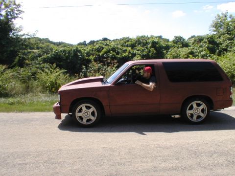 1998 Ford Taurus - Me getting ready to spin them bad ass 18's