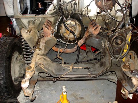1979 Ford Bronco - Front end of a 1979 Ford Bronco with engine and transmission removed for service.