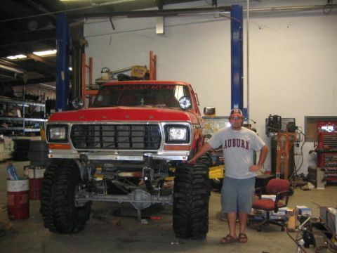 1979 Ford Bronco - Me standing next to it the day the 44s came in! I fell in love!