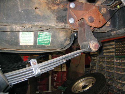 1979 Ford Bronco - Shackle flip kit from sky manufacturing installed...