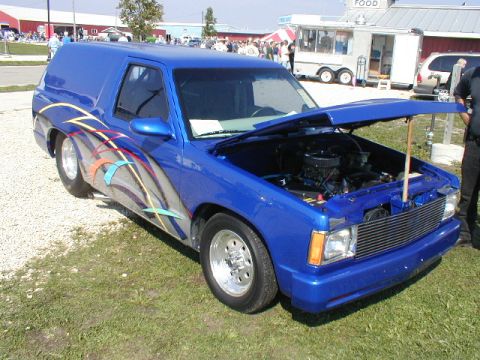 1998 Ford Taurus - One BAS ASS BLAZER from that car show 350 V8, 202 heads and NOS (verry fast)