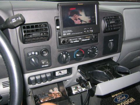 2005 Ford F-250 - Flip out...