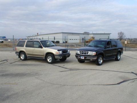1998 Ford Taurus - ONCE AGAIN FROM LEFT TO RIGH MIKES X/ MY X