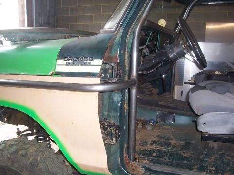 1978 Ford Bronco - cage tie in for rub rail