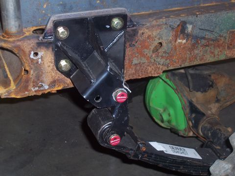 1978 Ford Bronco - re-aligned shackle