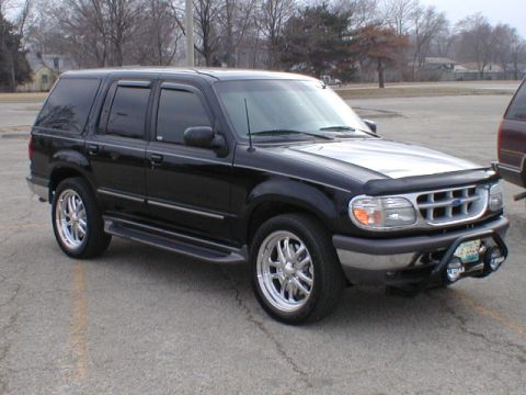 1998 Ford Taurus photo