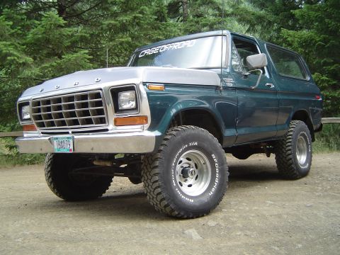 1989 Ford Bronco - Sven was there waiting at rodgers camp
