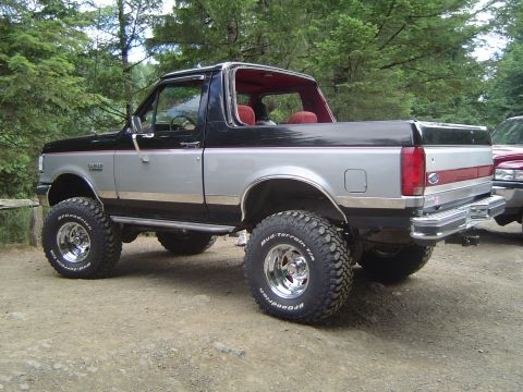 1989 Ford Bronco - I was a lil late, but i made it. Drove nice on the highway