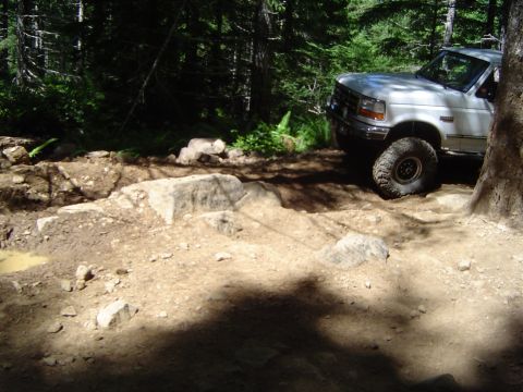 1989 Ford Bronco - Mark coming up to "Todds tree"