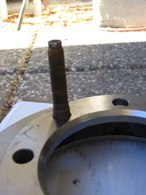 1994 Ford Bronco - sterling stud through a chevy rotor. note there is no Knurl sticking out to engage the sterling hub when the rotor is pressed on