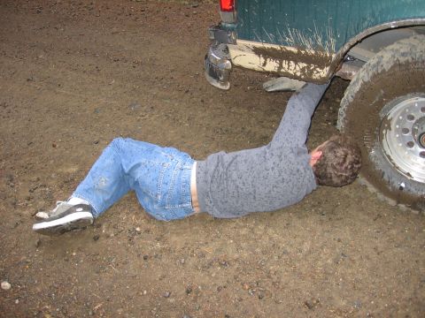 1990 Ford Bronco - Rehanging tailpipe after bottoming out