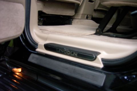 1996 Mercury Grand Marquis - Interior view of a Lincoln door sill plate.