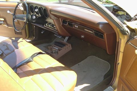 1972 Ford Torino - Interior
