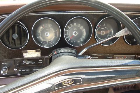 1972 Ford Torino - Instrument cluster