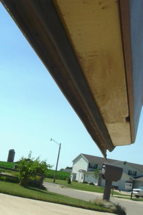 1972 Ford Torino - Pass side door bottom