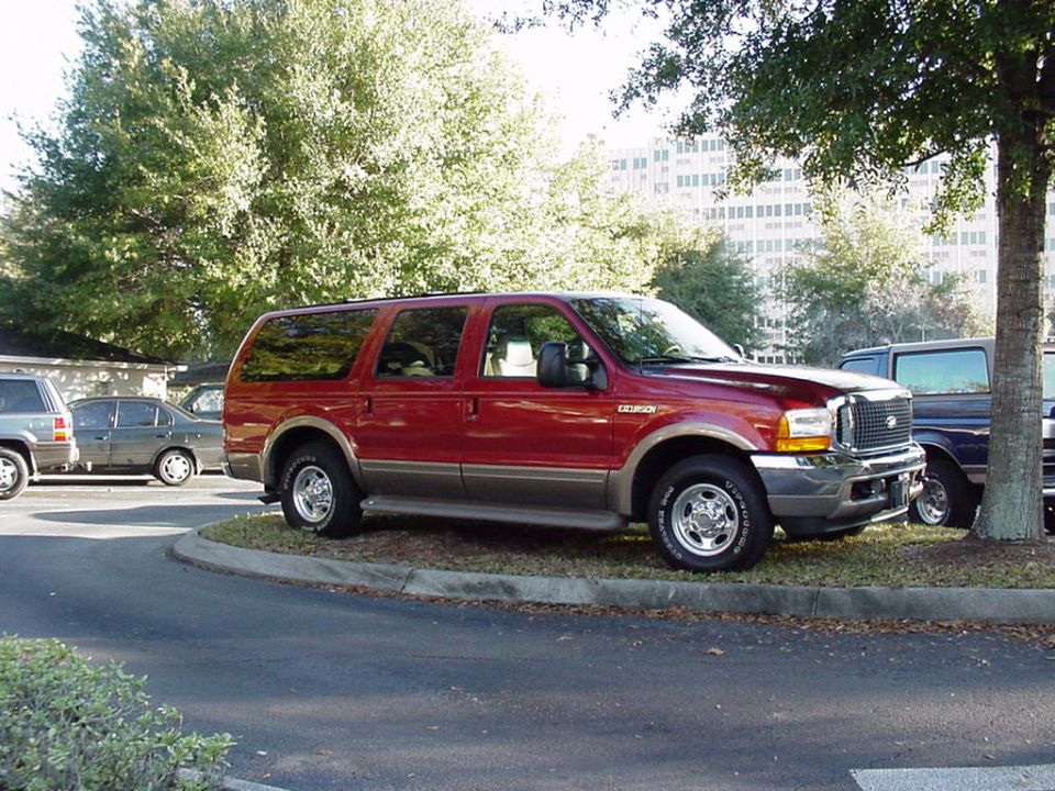 2001 Ford Excursion “Blaine”