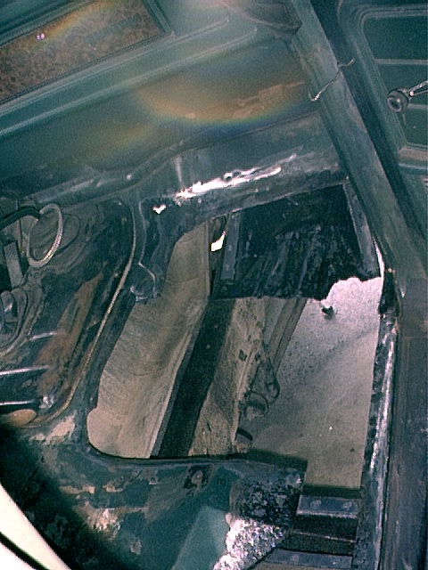 1979 Ford Bronco - Passenger Side - Rusted floor cut out.