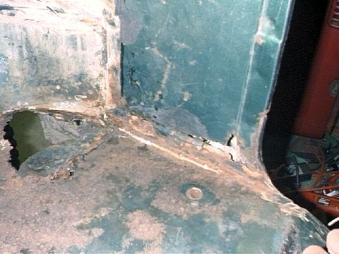 1979 Ford Bronco - Driver's side, rusted corner area including B pillar.