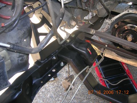1996 Ford Bronco - Close-up view of vehicle frame and engine components, with a timestamp of 07.16.2006.