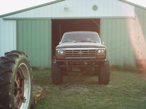 Chebby Leaf Swap - 1986 Ford Bronco