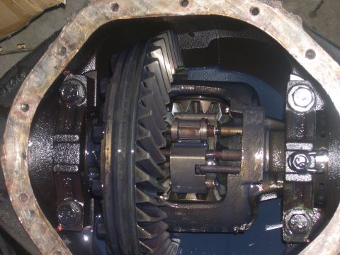 1980 Chevrolet Blazer - Differential gears and housing shown in detail.