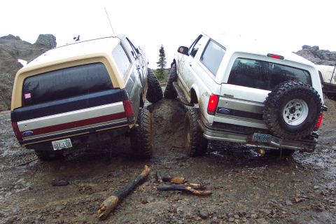 1996 Ford Bronco - Alvey and Mike comparing TTB and SAS. (6/10/2006)