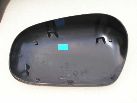 2001 Ford Crown Victoria - The mirror cap. Note the tabs.