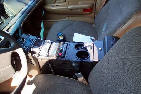 1996 Ford Crown Victoria - Console