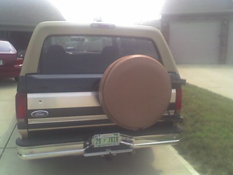 1995 Ford Bronco photo