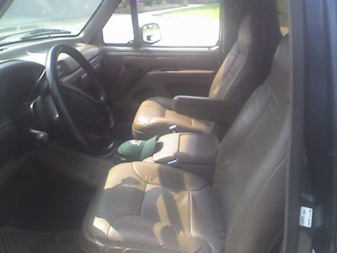 1995 Ford Bronco photo