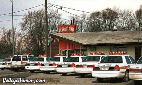 1996 Ford Crown Victoria - Cops at Donutland