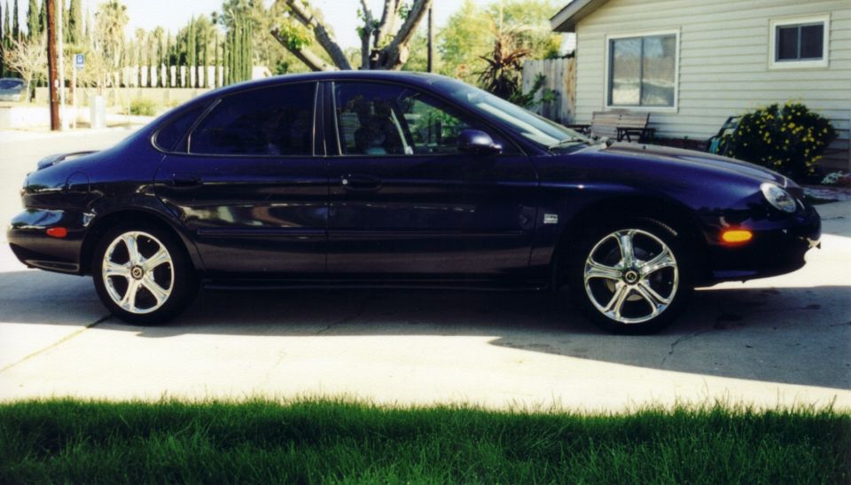 1998 Ford Taurus “wicked1”
