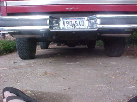 1989 Ford Bronco - tips behind bumper