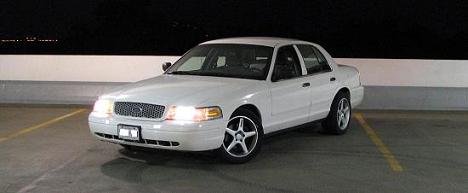 Ford Crown Victoria