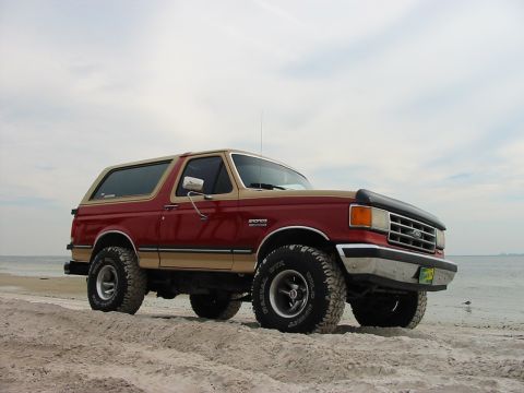 1987 Ford Bronco photo