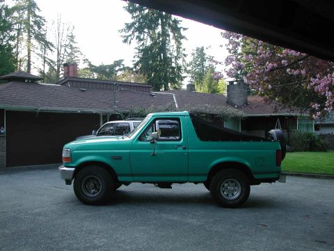 1992 Ford Bronco photo